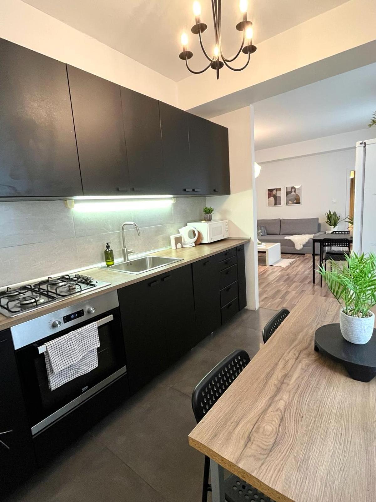 Apartment Adele - Old Town Bratislava Esterno foto