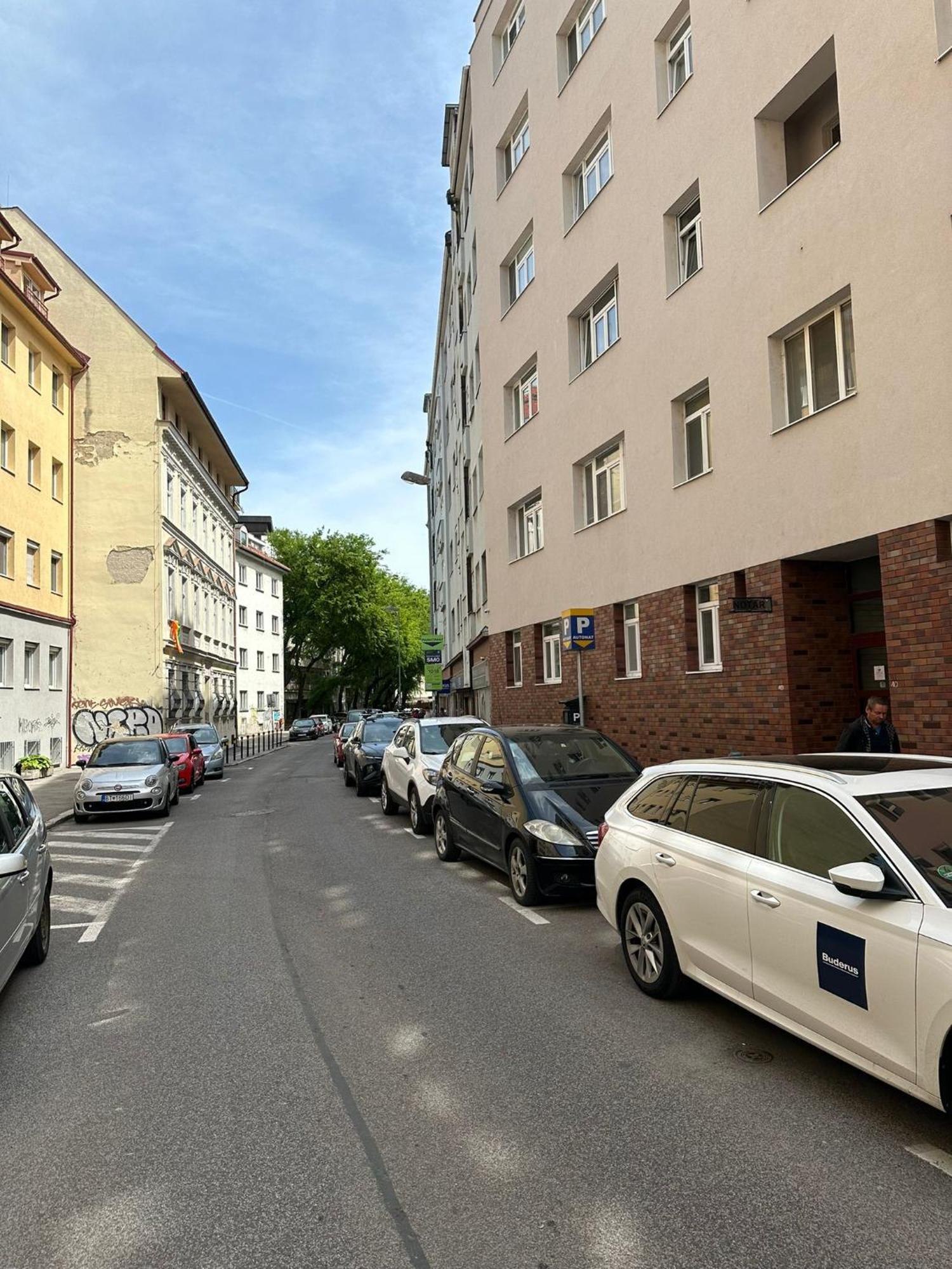 Apartment Adele - Old Town Bratislava Esterno foto